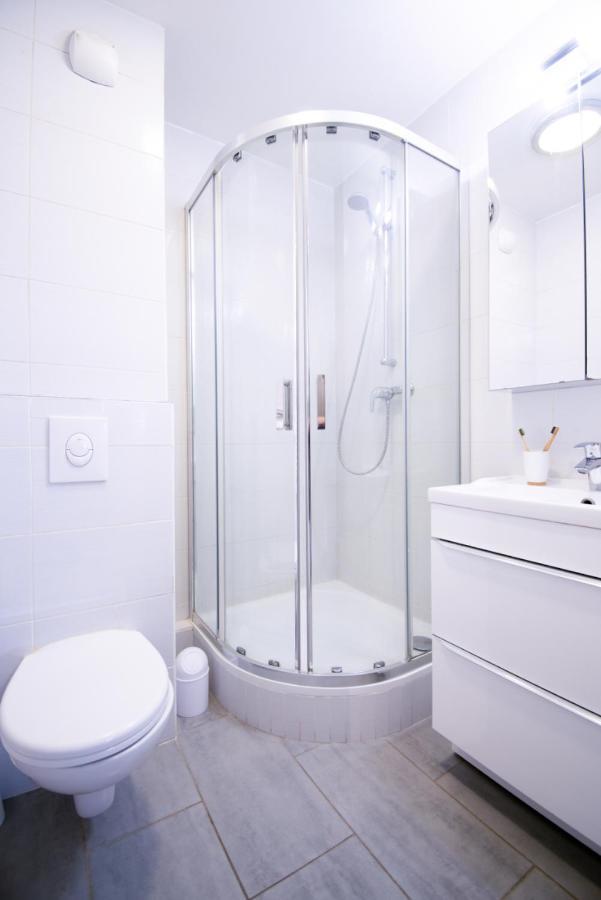 Joli Studio Tout Confort A 2 Pas De La Gare Poissy Ngoại thất bức ảnh